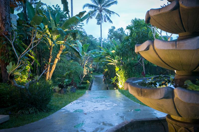 Senetan Villas And Spa Resort - Genel
