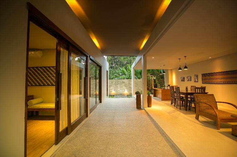 Senetan Villas And Spa Resort - Oda