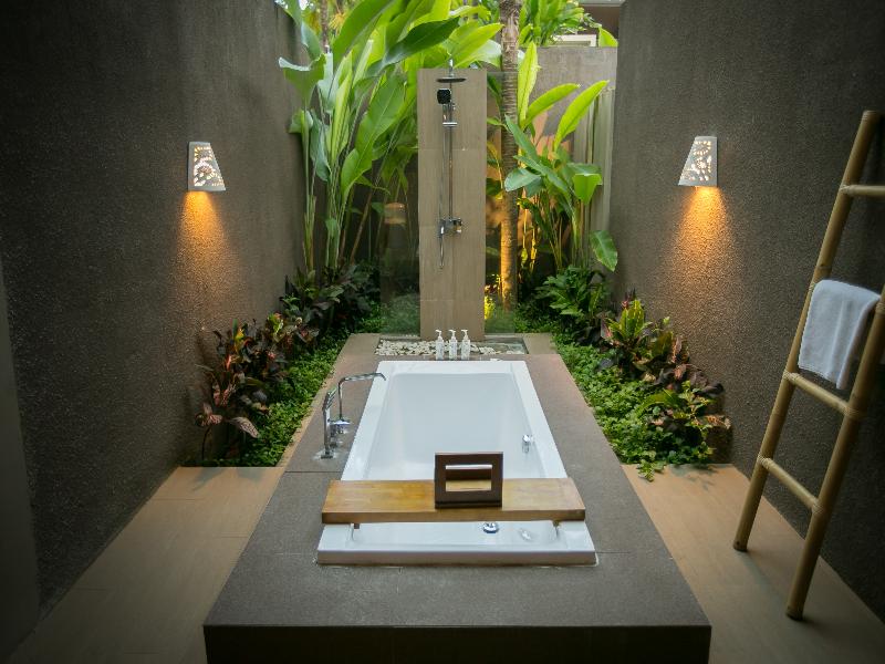 Senetan Villas And Spa Resort - Oda