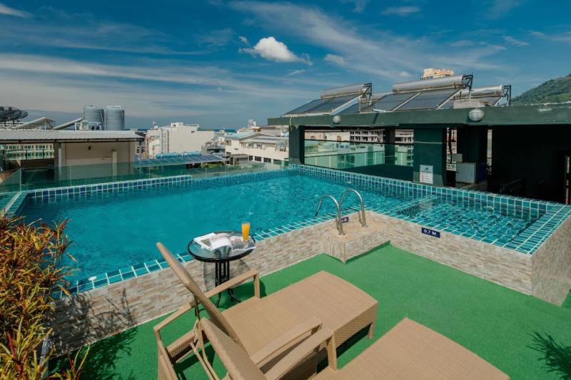 Patong Buri Resort - Havuz