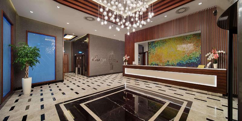 Hilton Garden Inn Izmir Bayrakli - Lobi