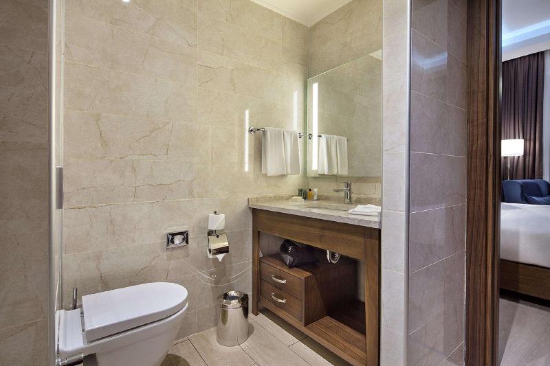 Hilton Garden Inn Izmir Bayrakli - Oda