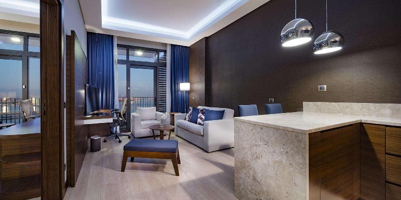 Hilton Garden Inn Izmir Bayrakli - Oda