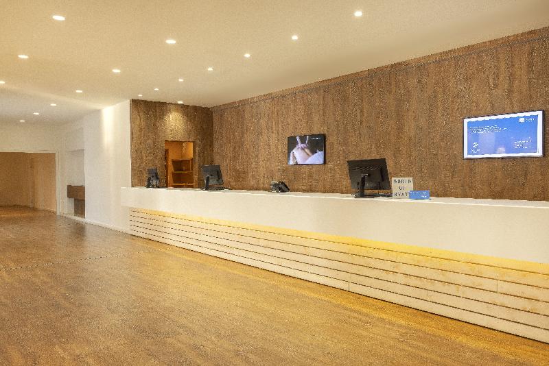 Alua Calas de Mallorca Resort - Lobi