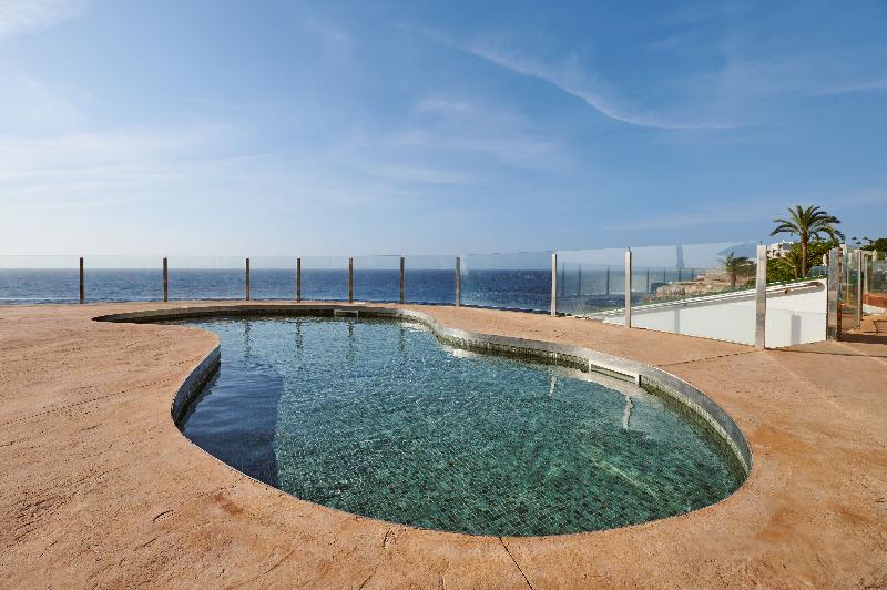 Alua Calas de Mallorca Resort - Havuz