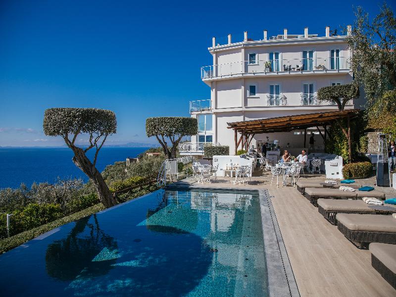 Villa Fiorella Art Hotel - Genel