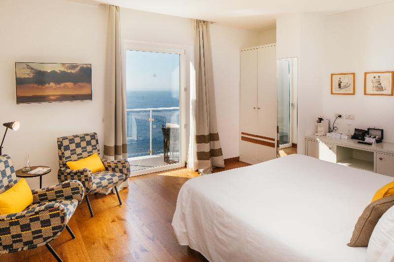 Villa Fiorella Art Hotel - Oda