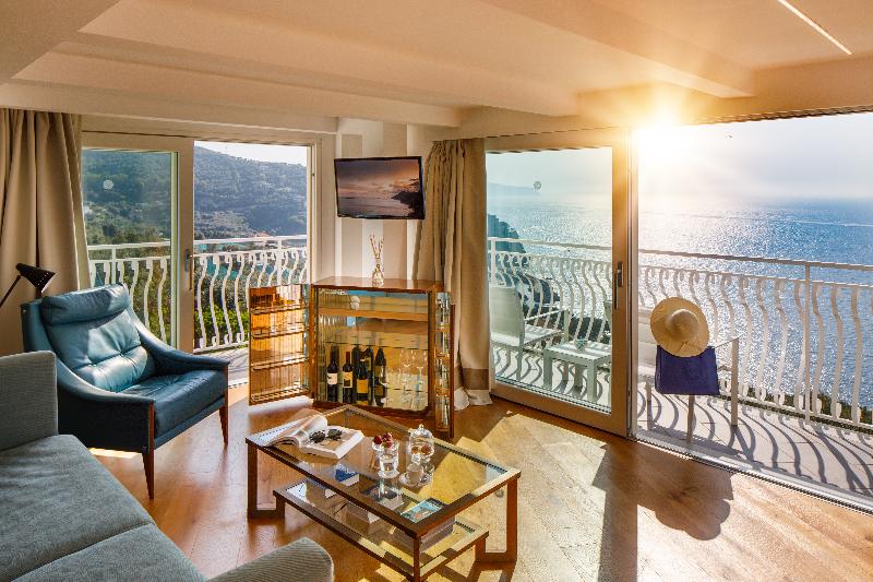Villa Fiorella Art Hotel - Oda