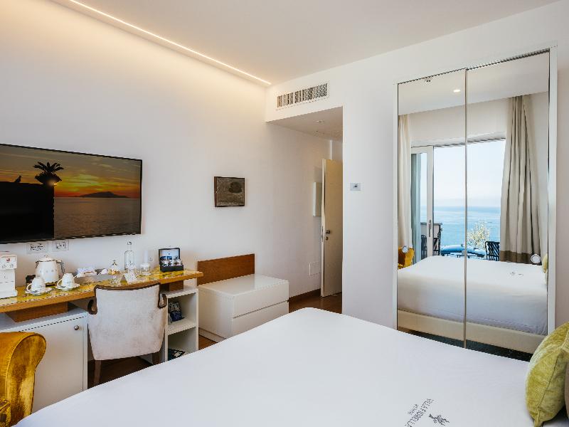 Villa Fiorella Art Hotel - Oda