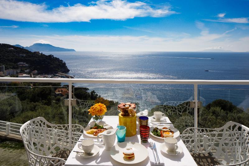 Villa Fiorella Art Hotel - Restoran