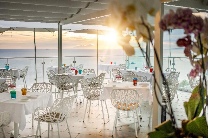 Villa Fiorella Art Hotel - Restoran