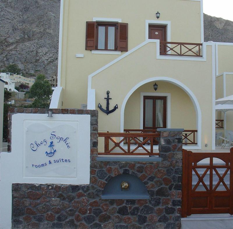 Chez Sophie Rooms And Suites - Genel