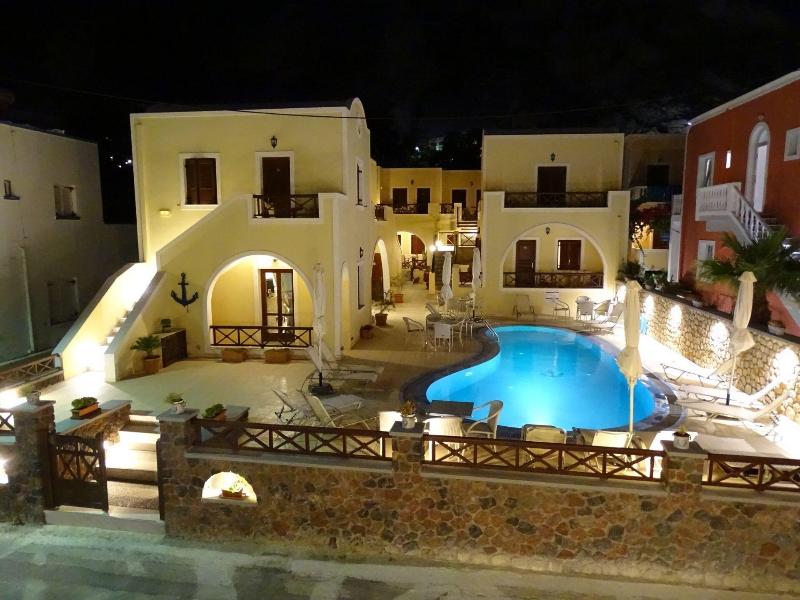 Chez Sophie Rooms And Suites - Genel