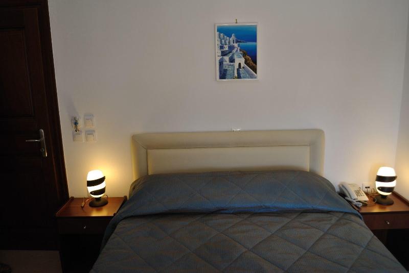 Chez Sophie Rooms And Suites - Oda