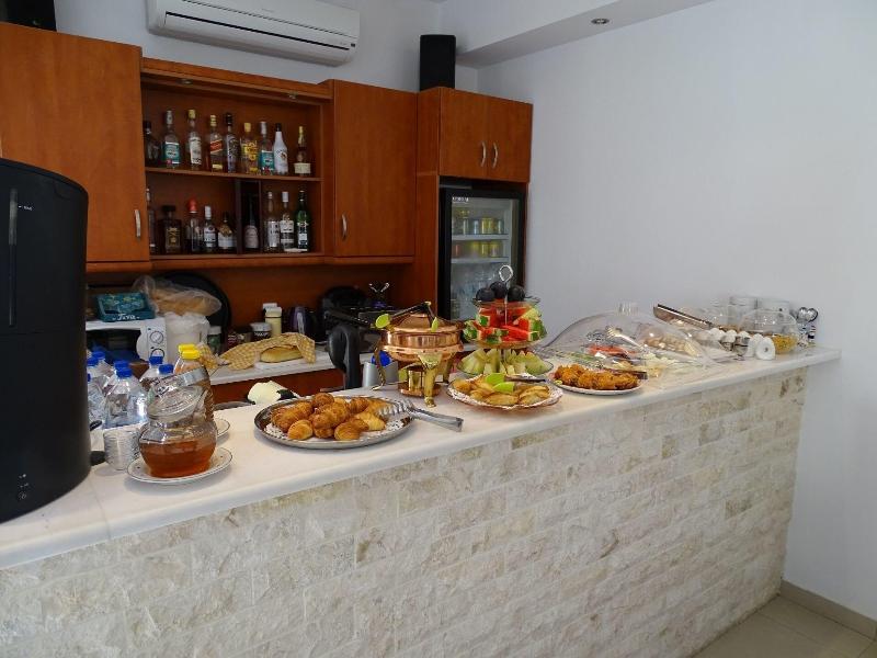 Chez Sophie Rooms And Suites - Restoran