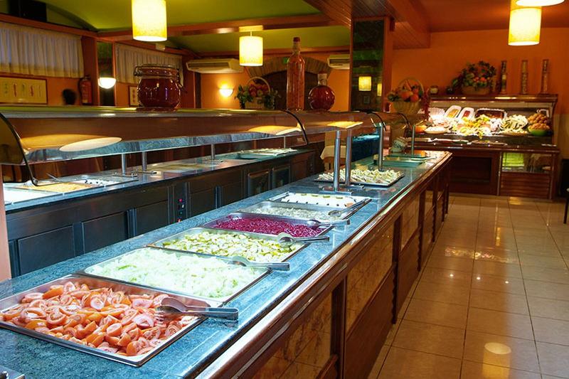 Hotel Checkin Garbí - Restoran