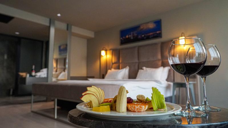 Pasaport Pier Hotel - Oda