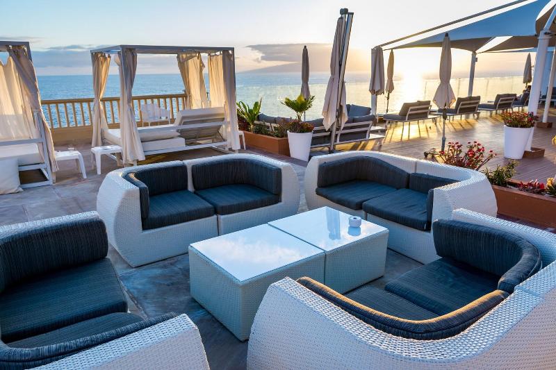 Pearly Grey Ocean Club - Teras
