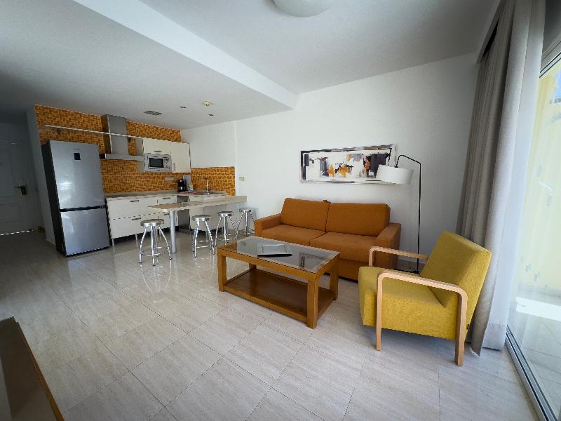 Holiday Club Sol Amadores - Oda