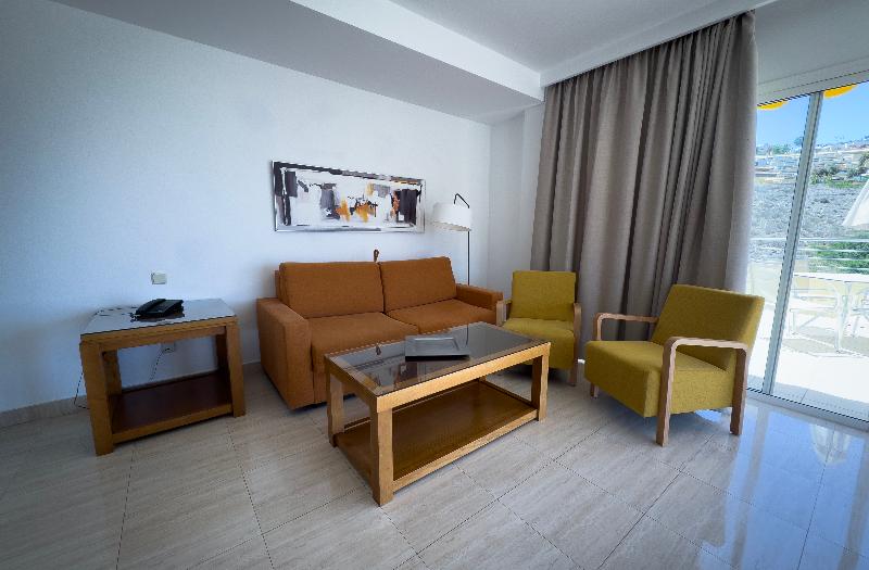 Holiday Club Sol Amadores - Oda