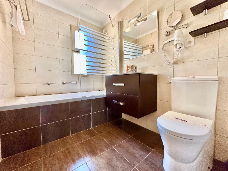 Albir Hills Apartments - Oda