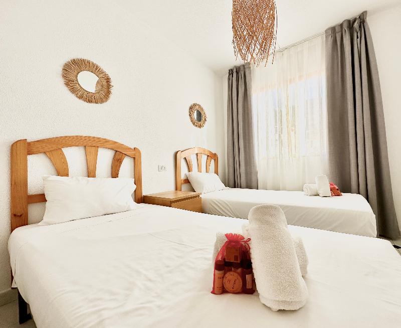 Albir Hills Apartments - Oda