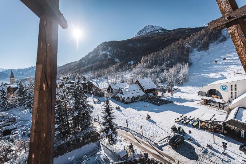 Grand H tel & Spa NUXE Serre Chevalier - Genel