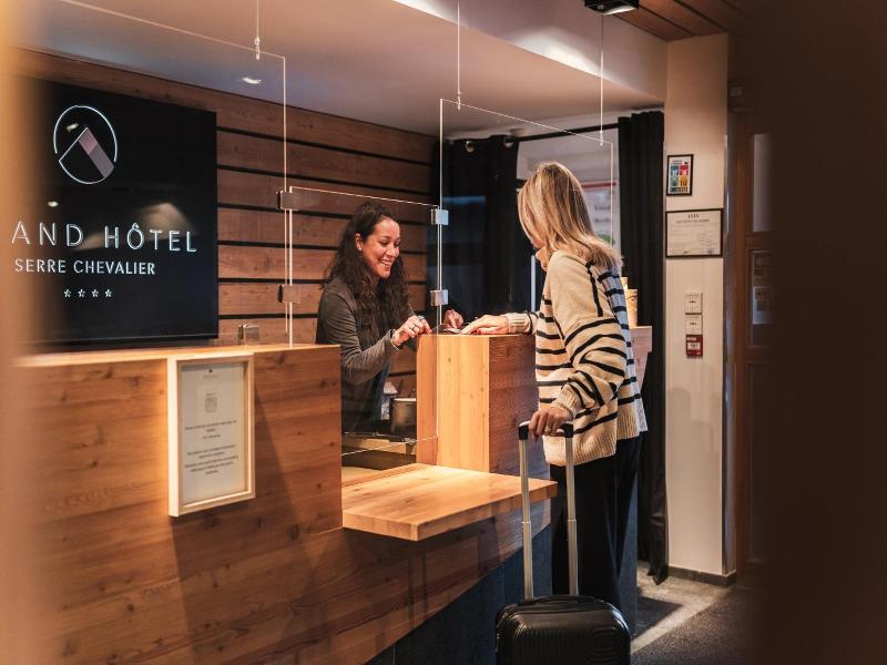 Grand H tel & Spa NUXE Serre Chevalier - Genel