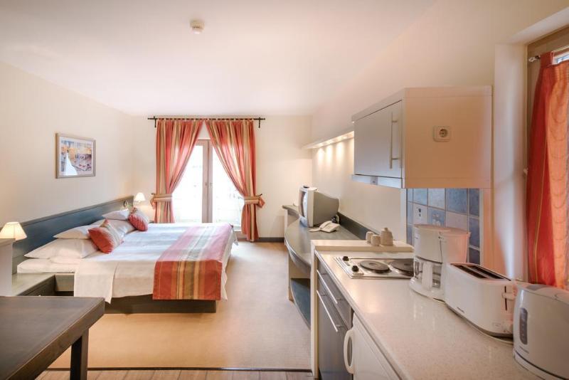 Aparthotel Kalma - Genel