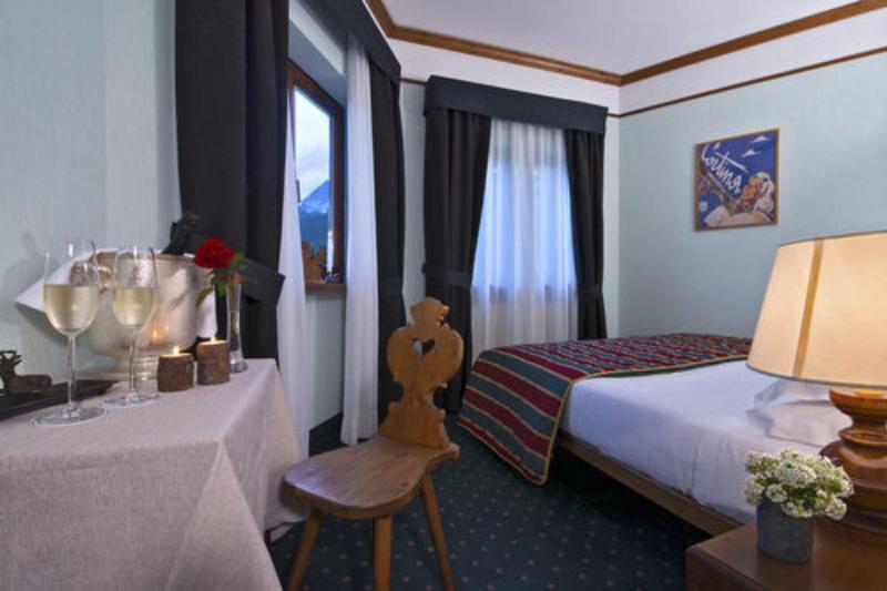 Hotel Villa Blu Cortina D'Ampezzo - Oda