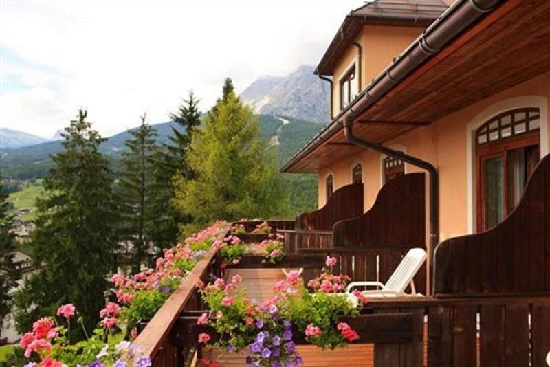 Hotel Villa Blu Cortina D'Ampezzo - Oda