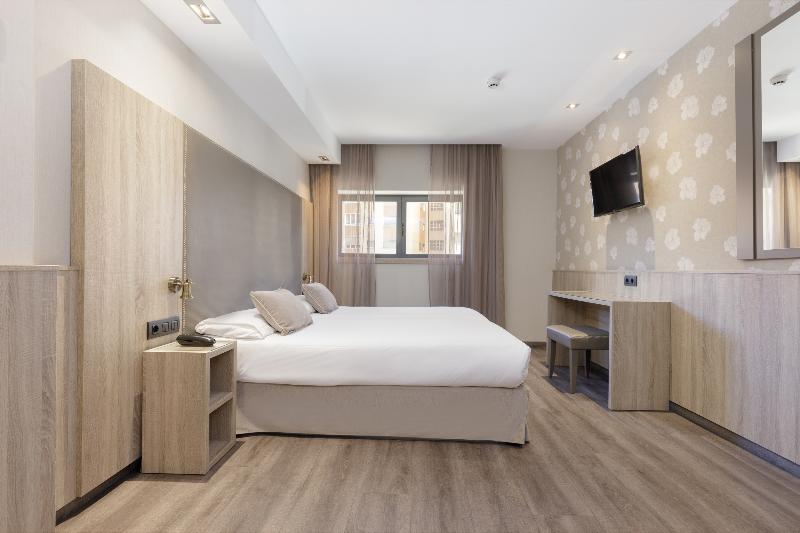 Hotel Civera - Oda