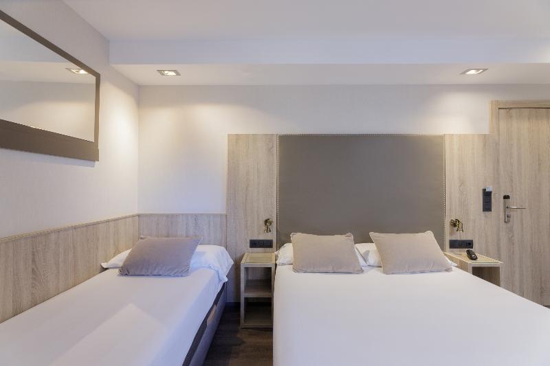 Hotel Civera - Oda