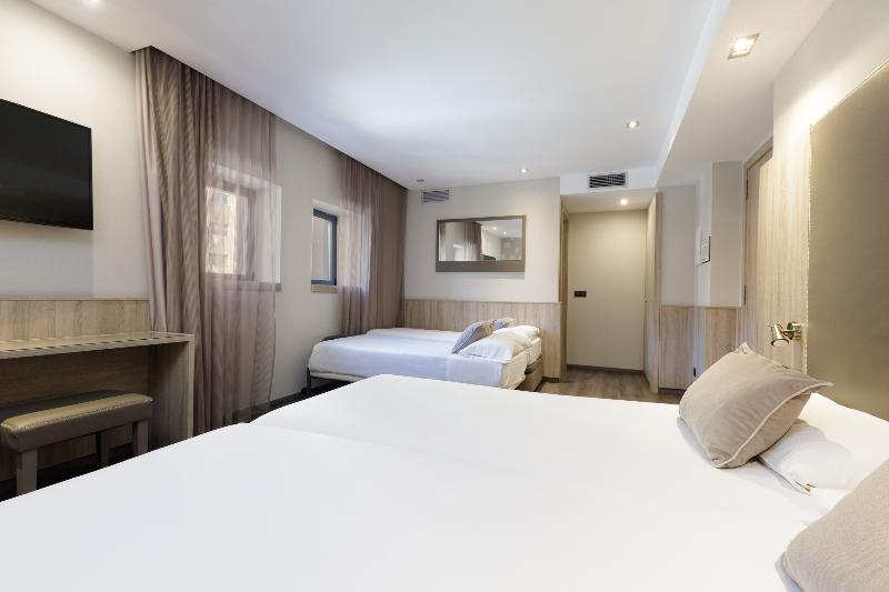 Hotel Civera - Oda
