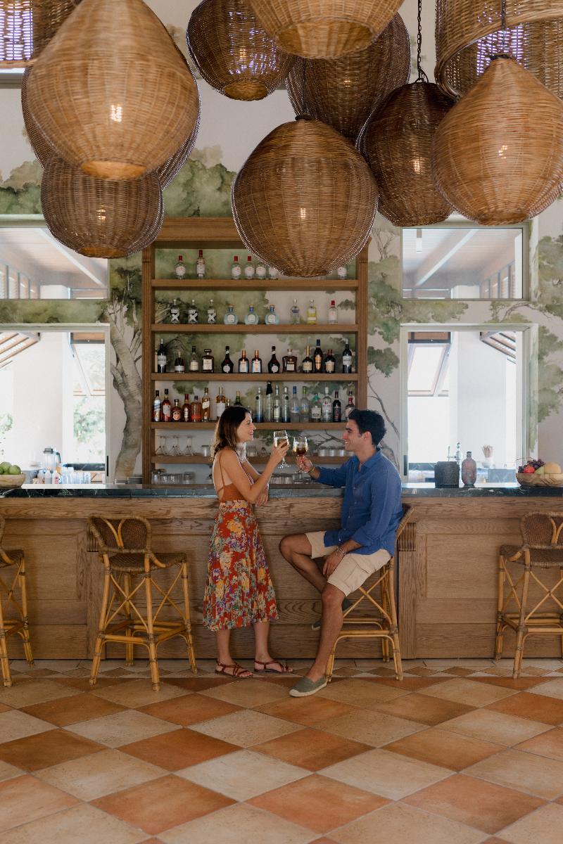 Village Heights Resort - Bar