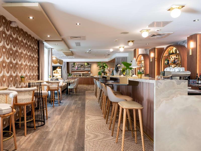 Mercure Paris Ouest St Germain - Genel