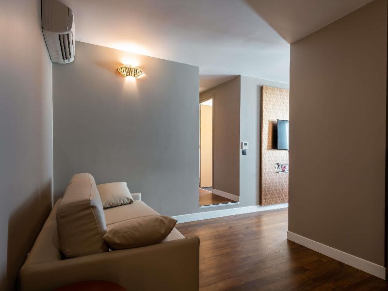 Mercure Paris Ouest St Germain - Oda