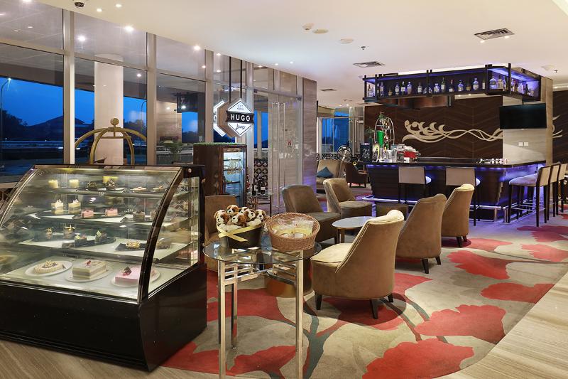 Swiss-Belhotel Airport Jakarta - Bar