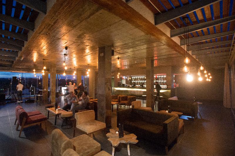 AP Maria Nova Lounge - Adults Friendly - Bar