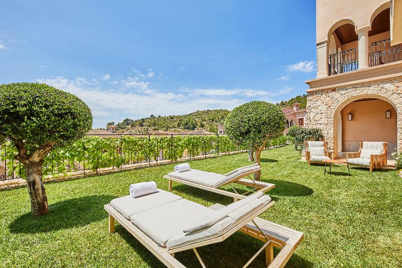 Cap Vermell Grand Hotel - Oda