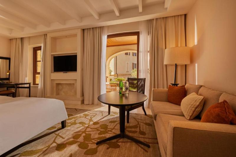 Cap Vermell Grand Hotel - Oda