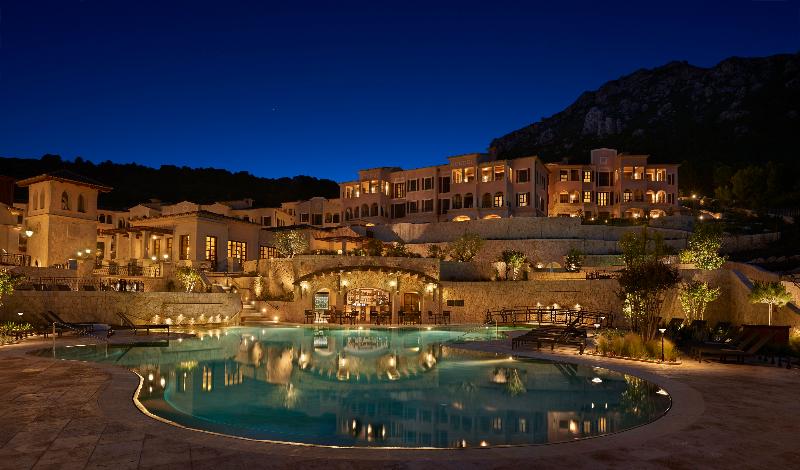 Cap Vermell Grand Hotel - Havuz