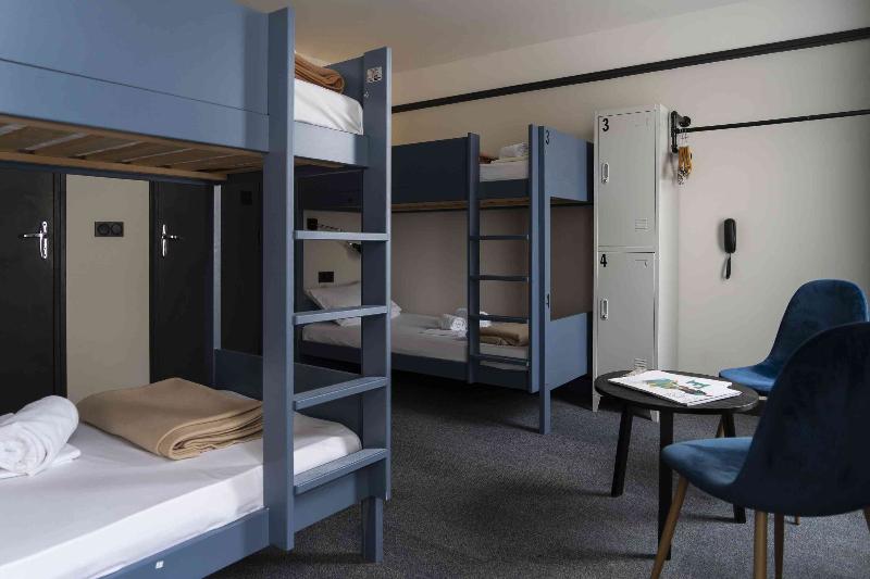 Hotel SUB - Oda