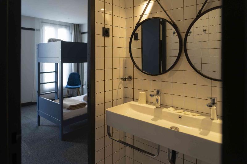 Hotel SUB - Oda