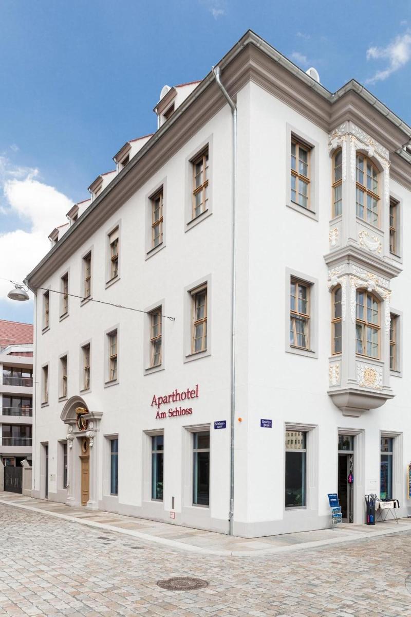 Aparthotel Am Schloss - Genel