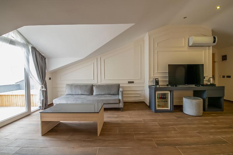 Ramada By Wyndham Fethiye Oludeniz - Oda
