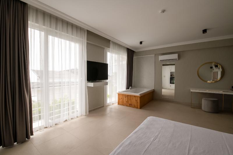 Ramada By Wyndham Fethiye Oludeniz - Oda