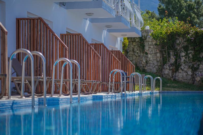 Ramada By Wyndham Fethiye Oludeniz - Havuz