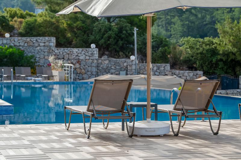 Ramada By Wyndham Fethiye Oludeniz - Havuz