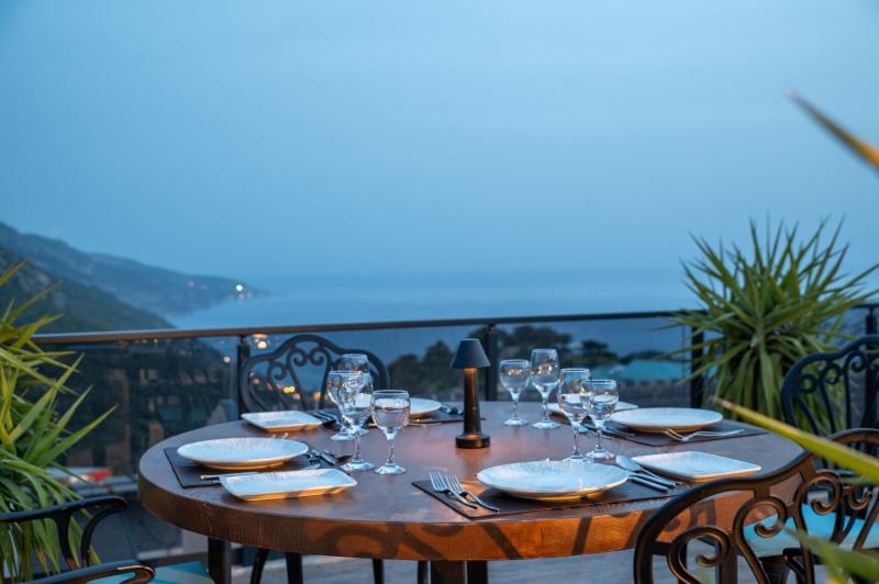 Ramada By Wyndham Fethiye Oludeniz - Restoran